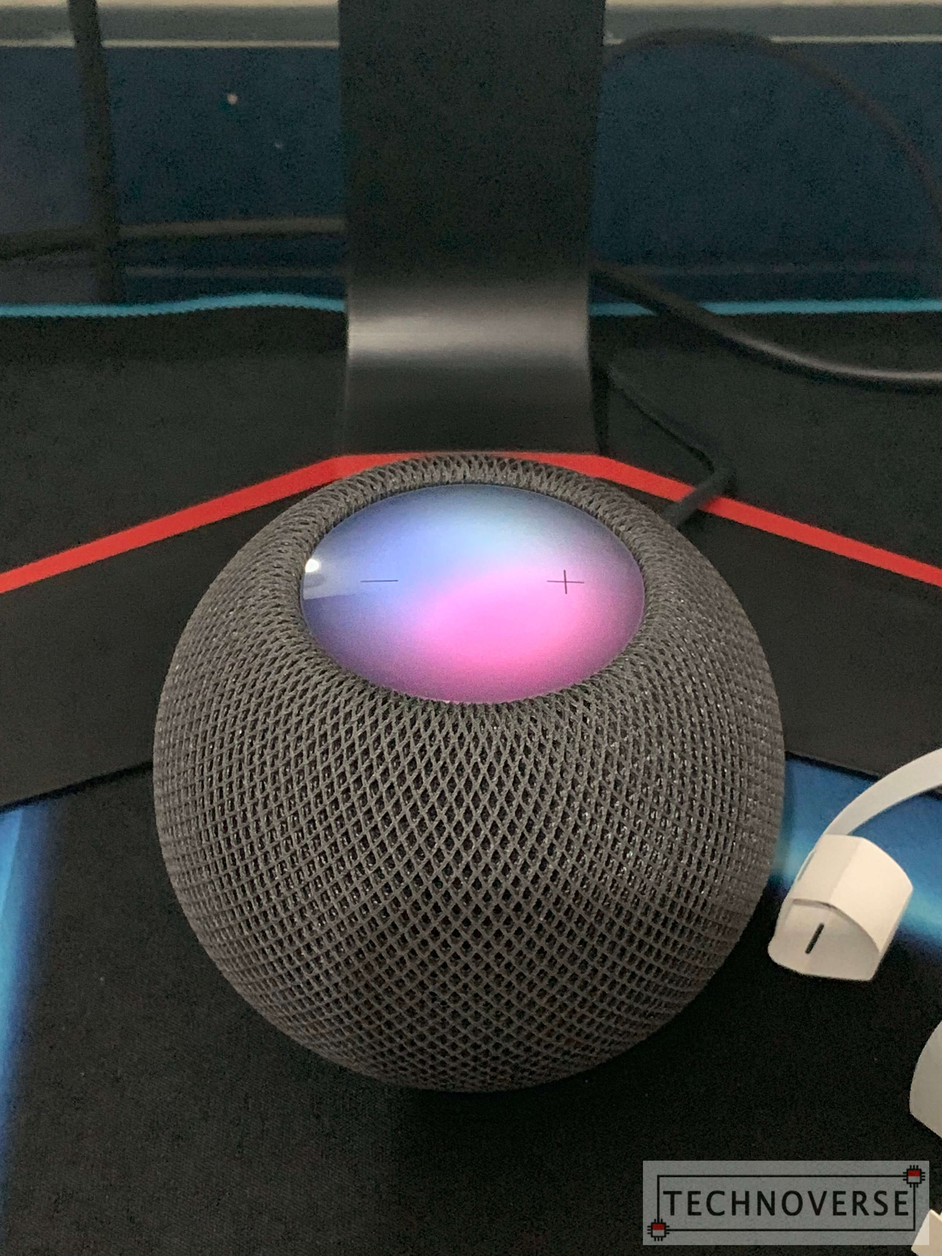 homepod-mini-siri-listening