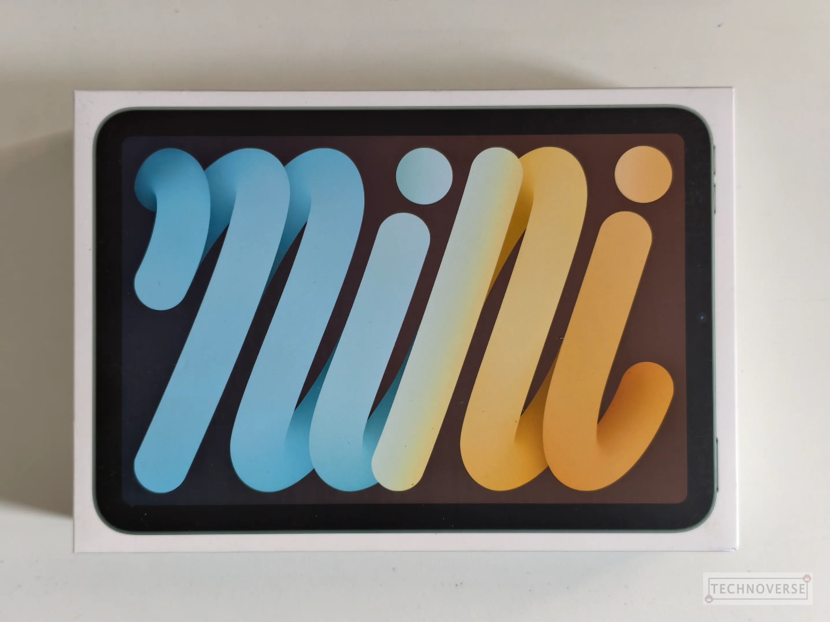 ipad-mini-a17-pro-box
