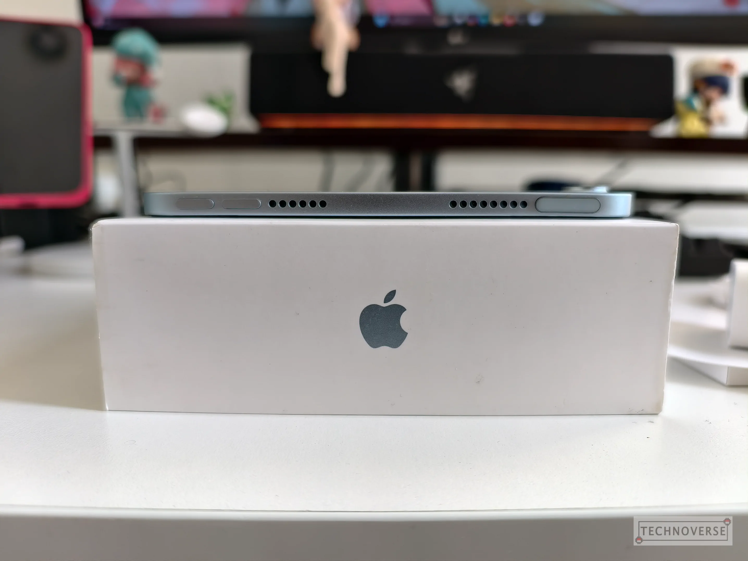 ipad-mini-a17-pro-top
