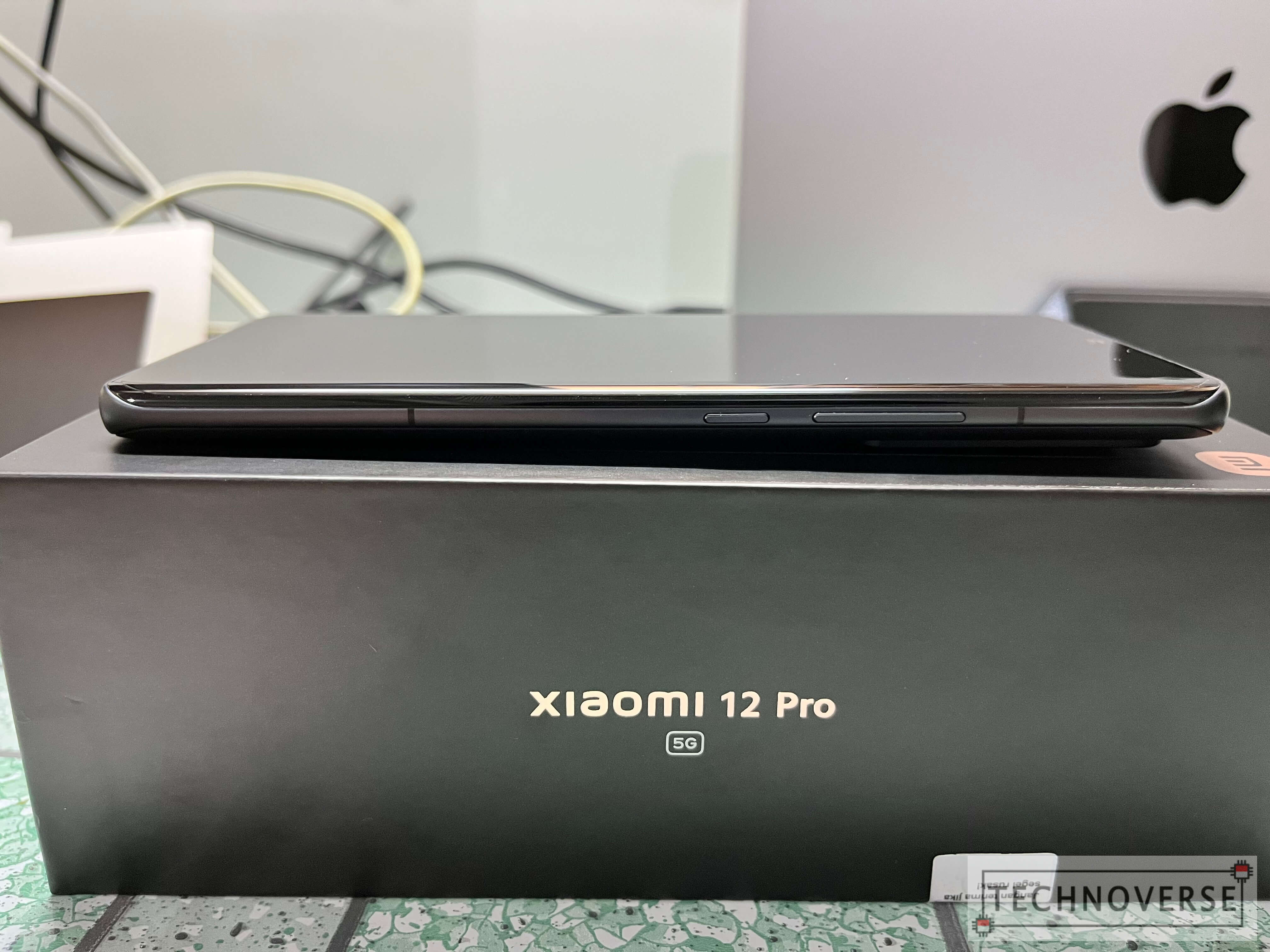 xiaomi-12-pro-kanan